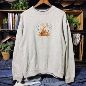 Vintage 90s Deer Nature Print Crewneck Gray Brown Buck Embroidered Sweatshirt